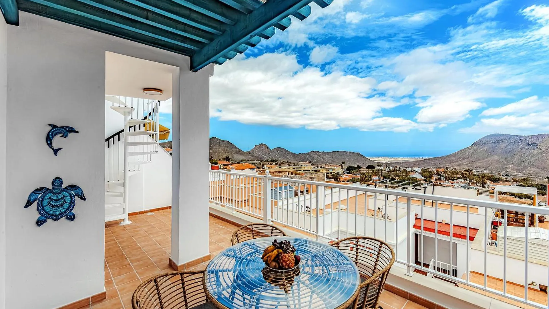 Blue Apartment With One Bedroom, Wifi And Amazing View Chayofa